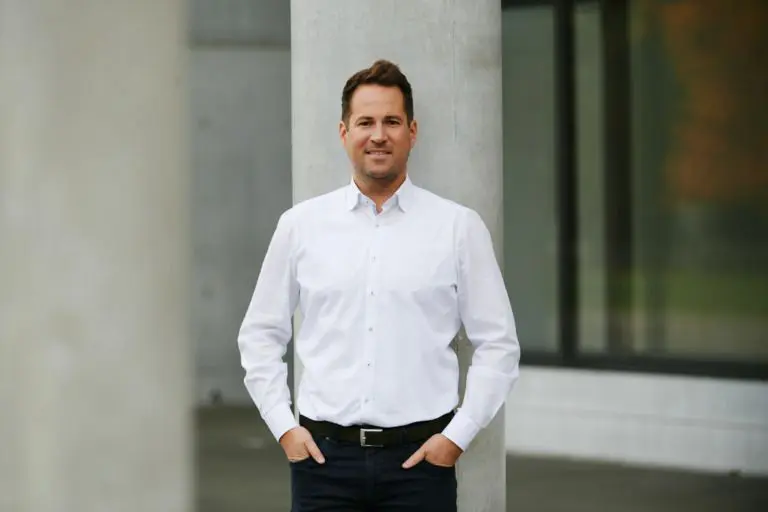 Portrait Tobias Arndt